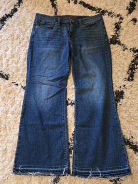 Lucky Brand Womens Dark Blue Distressed Flare Jeans 10/30A